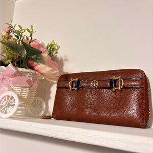Brown Leather Women's Wallet